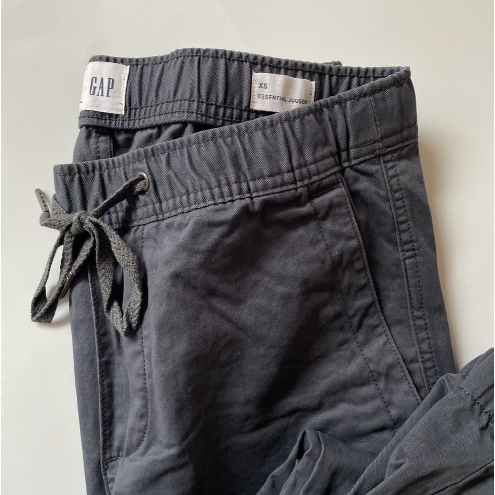 Gap essential flex jogger, junior men’s, medium grey, size XS, NWOT